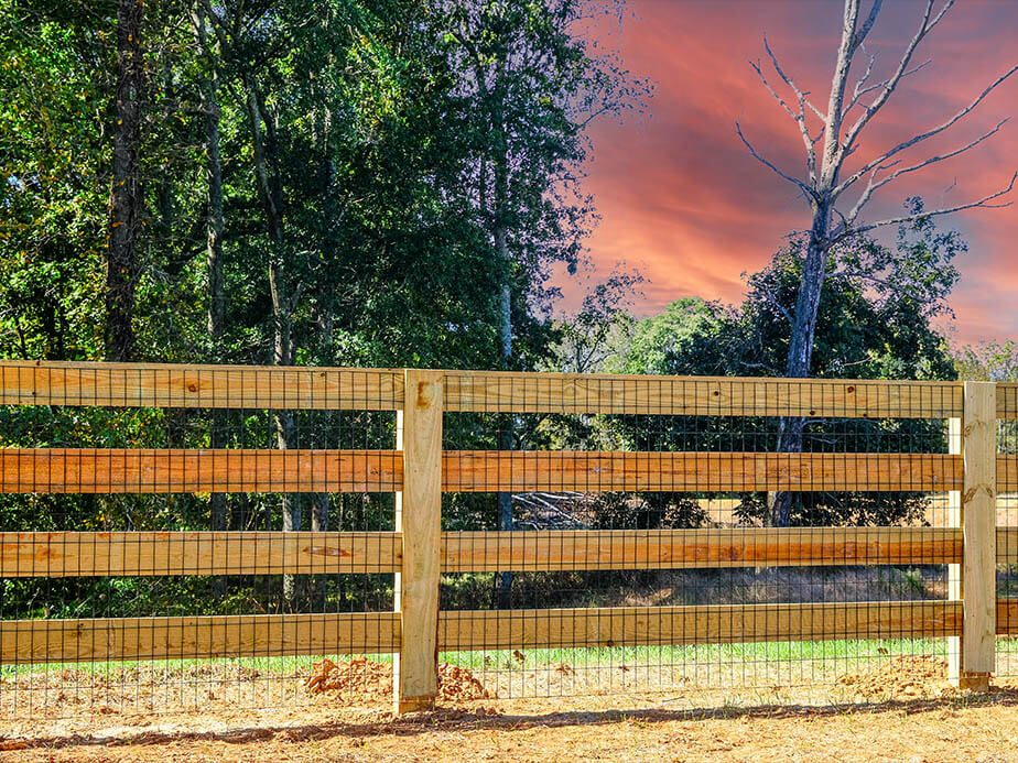 Farm Fence Contractor in Upstate of South Carolina